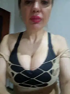 Snapshot of eva_ragazzadolce chatting on 03.02.25 eva ragazzadolce online show from 03.02.25