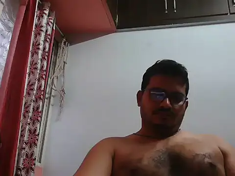 Snapshot of naughtymike0007 chatting on 05.23.26 naughtymike0007 online show from 05.23.26