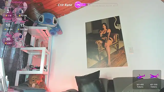 AdelaMorales12 online show from 04.13.26