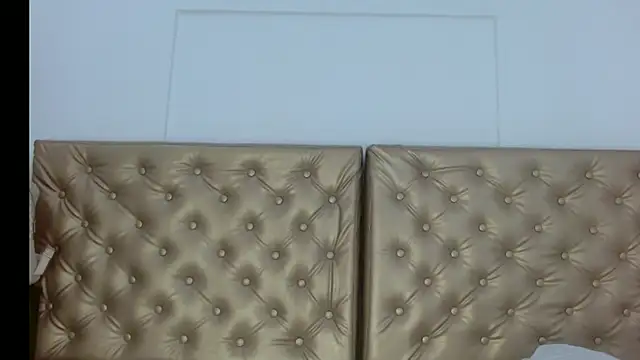 Alessiiaa  online show from 01.14.25