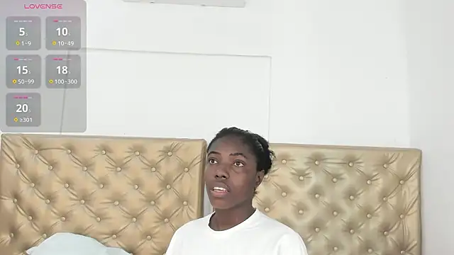 Alessiiaa  online show from 02.10.26