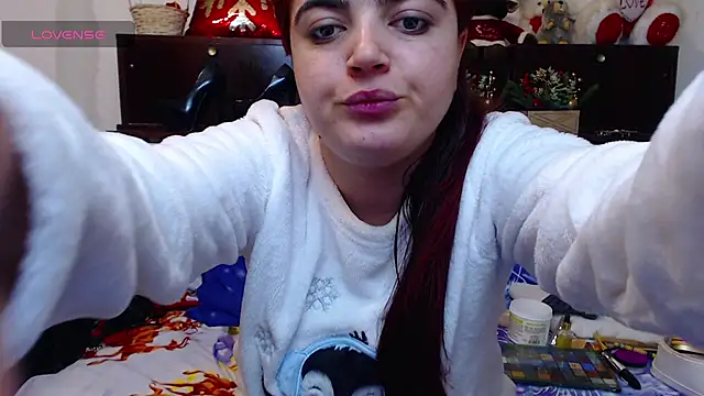 Snapshot of Anasunshine12 chatting on 01.05.25 Anasunshine12 online show from 01.05.25