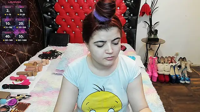 Snapshot of Anasunshine12 chatting on 02.05.25 Anasunshine12 online show from 02.05.25
