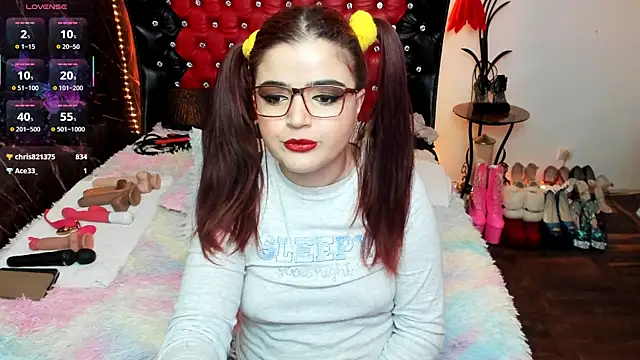 Snapshot of Anasunshine12 chatting on 02.14.25 Anasunshine12 online show from 02.14.25