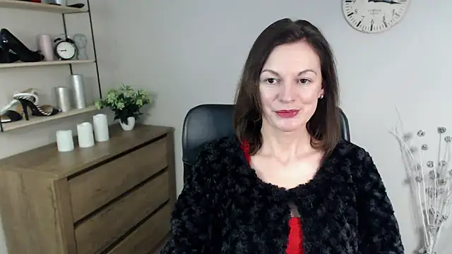 VivianWILD online show from 12.30.24