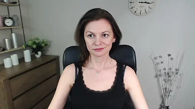 VivianWILD online show from 01.16.25