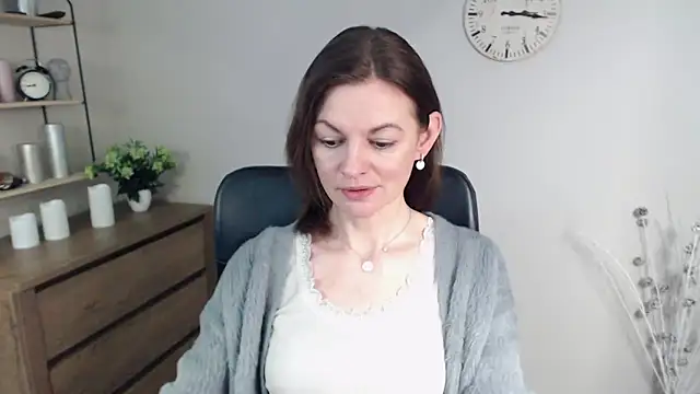 VivianWILD online show from 01.21.25