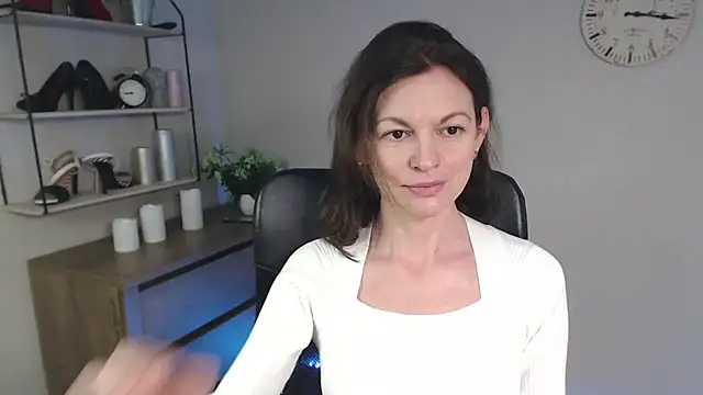 VivianWILD online show from 02.05.25