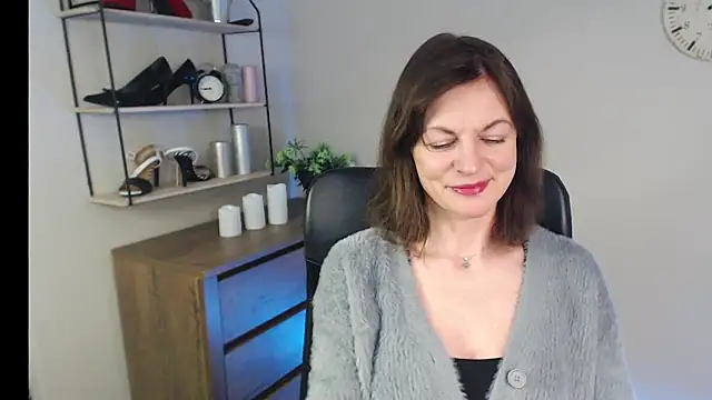 VivianWILD online show from 02.21.25