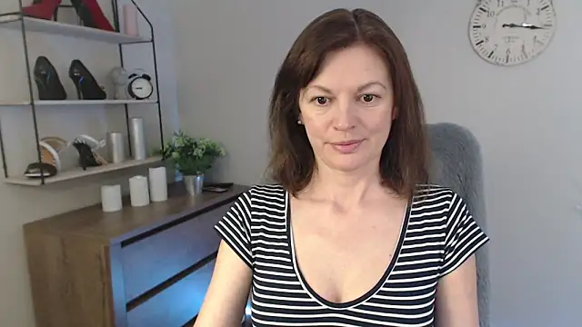 VivianWILD online show from 03.07.25