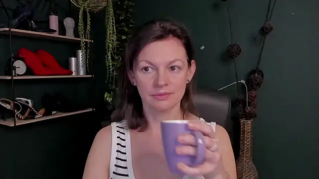 VivianWILD online show from 03.11.25