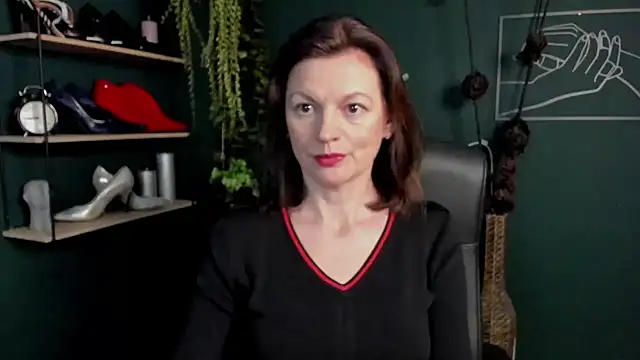 VivianWILD online show from 03.12.25