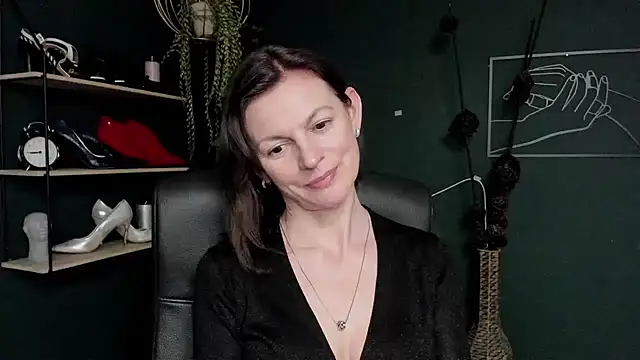 VivianWILD online show from 03.14.25