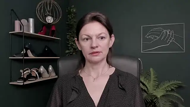 VivianWILD online show from 11.13.25