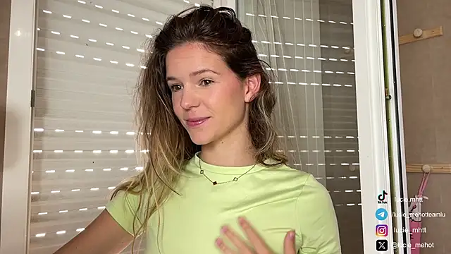 lucie mehott online show from 09.09.25