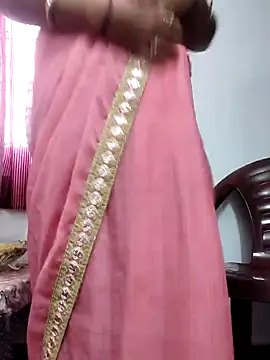 Snapshot of Januhot18 chatting on 01.09.25 Januhot18 online show from 01.09.25