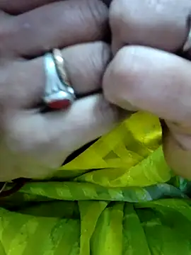 Snapshot of Januhot18 chatting on 01.13.25 Januhot18 online show from 01.13.25