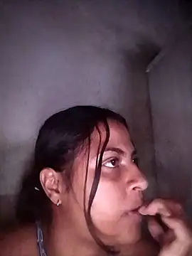 Giselabrunette25 online show from 02.18.26