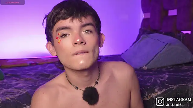 Angelo 018 online show from 11.23.25