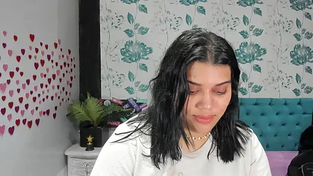 LindaBreeS online show from 02.10.25