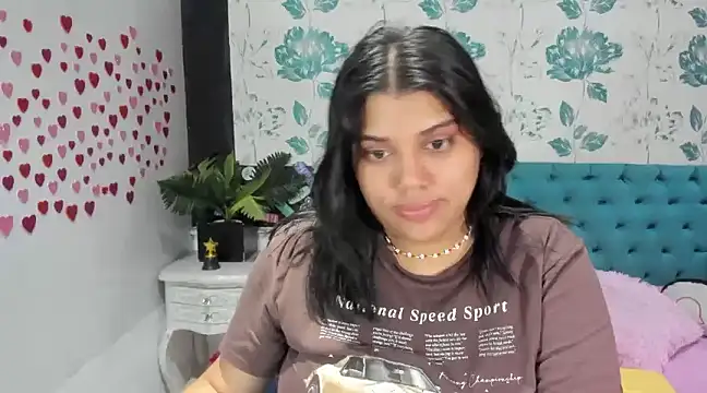 LindaBreeS online show from 02.25.25