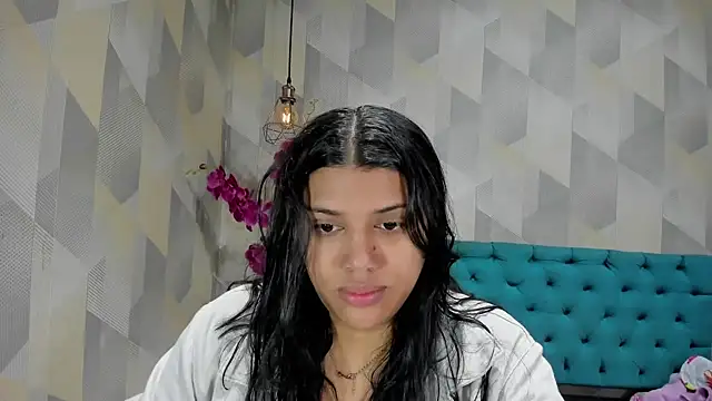 LindaBreeS online show from 10.08.25