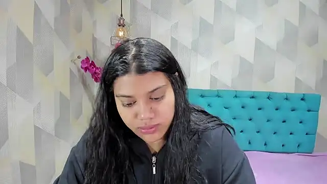 LindaBreeS online show from 10.14.25