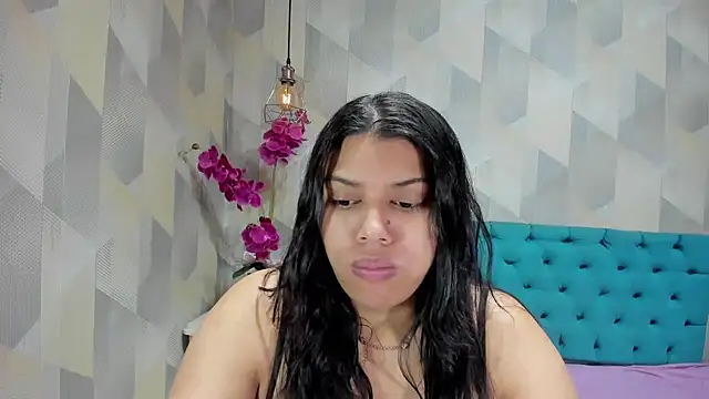 LindaBreeS online show from 10.22.25