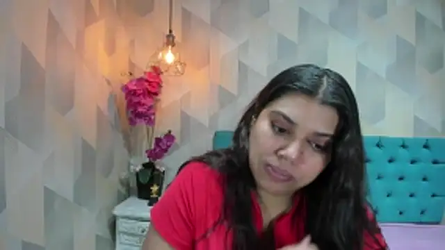 LindaBreeS online show from 06.12.26