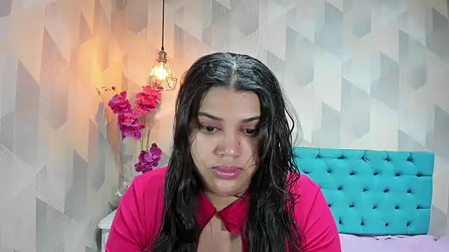 LindaBreeS online show from 06.19.26