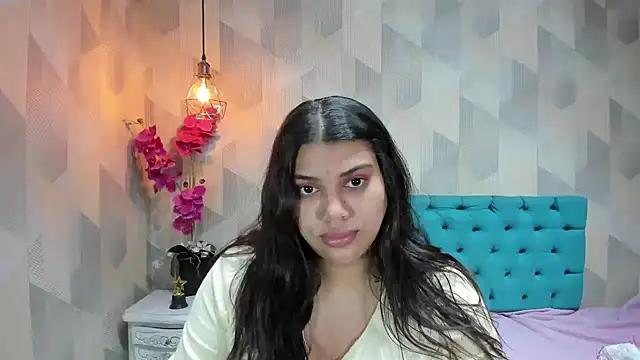 LindaBreeS online show from 06.26.26