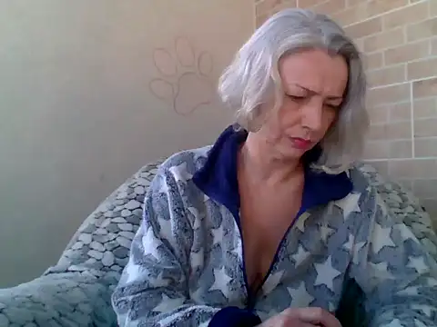 Lorie Carrie online show from 02.09.26