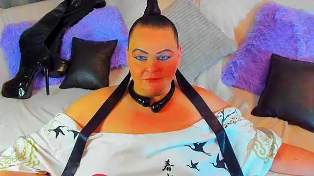 Snapshot of MilanaBiegert chatting on 01.27.25 MilanaBiegert online show from 01.27.25