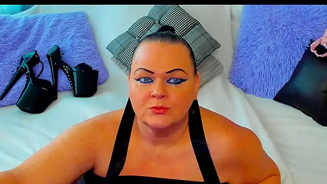 MilanaBiegert online show from 11.21.25