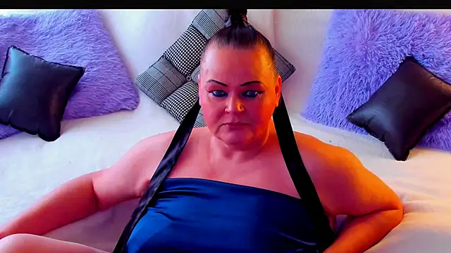 MilanaBiegert online show from 06.19.26