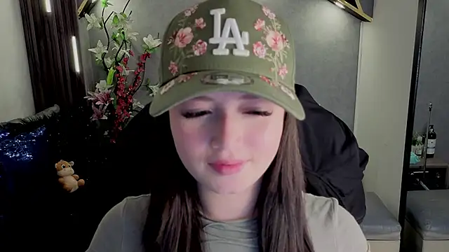 almma shy online show from 09.25.25