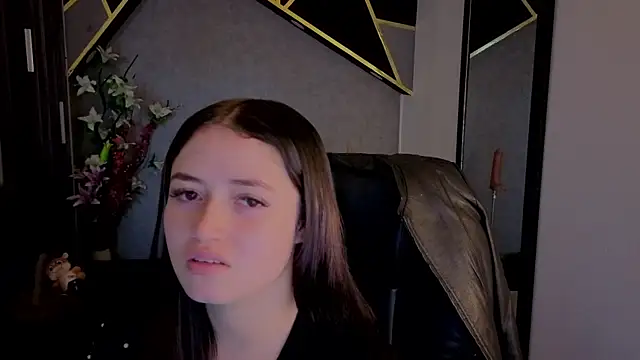 almma shy online show from 10.11.25