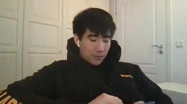 Snapshot of jungcock3210 chatting on 01.28.25 jungcock3210 online show from 01.28.25