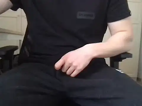 Snapshot of jungcock3210 chatting on 02.14.25 jungcock3210 online show from 02.14.25