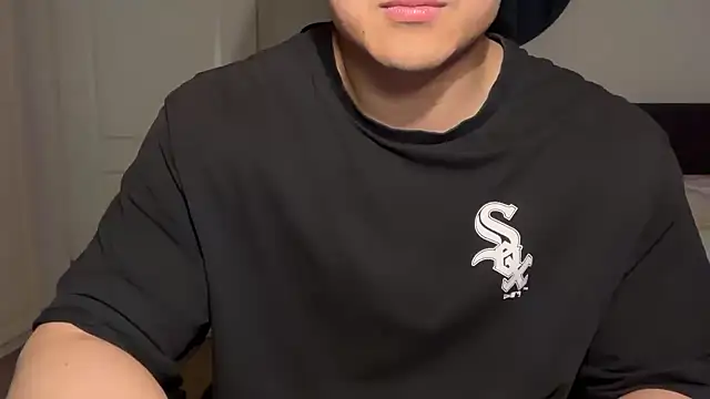 Snapshot of jungcock3210 chatting on 11.04.25 jungcock3210 online show from 11.04.25