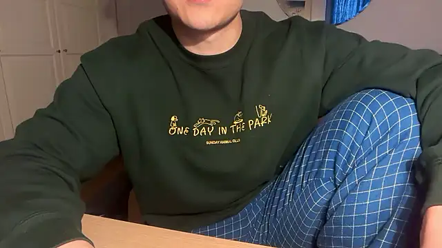 Snapshot of jungcock3210 chatting on 01.08.26 jungcock3210 online show from 01.08.26