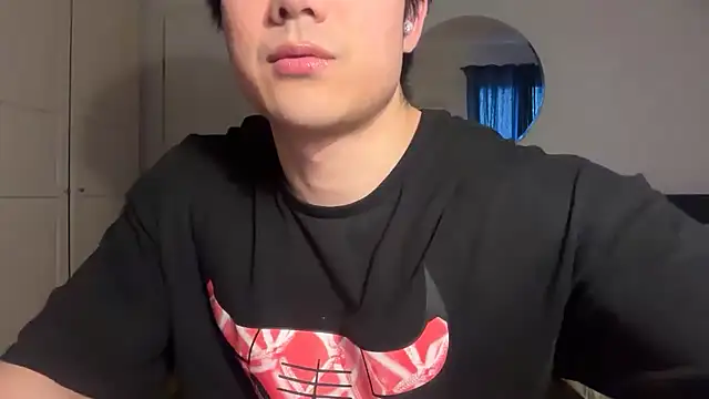 Snapshot of jungcock3210 chatting on 02.18.26 jungcock3210 online show from 02.18.26