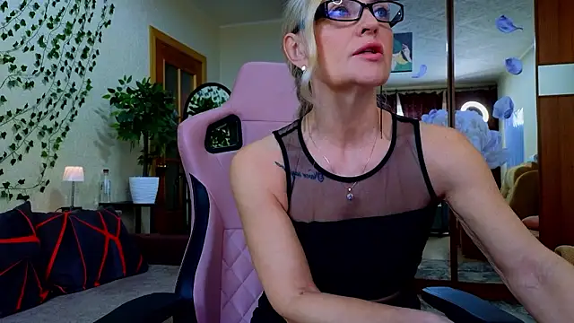 Snapshot of amelia_blondy chatting on 03.19.26 amelia blondy online show from 03.19.26