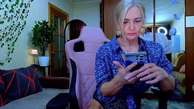 Snapshot of amelia_blondy chatting on 03.26.26 amelia blondy online show from 03.26.26