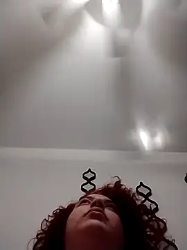 Snapshot of lolabun247 chatting on 12.29.24 lolabun247 online show from 12.29.24