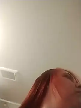 Snapshot of lolabun247 chatting on 12.31.24 lolabun247 online show from 12.31.24