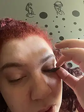 Snapshot of lolabun247 chatting on 11.06.25 lolabun247 online show from 11.06.25