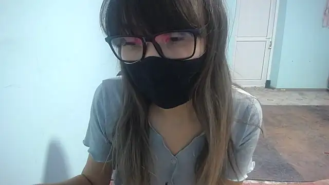 elllaaxx online show from 12.05.25