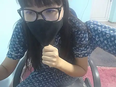 elllaaxx online show from 05.15.26