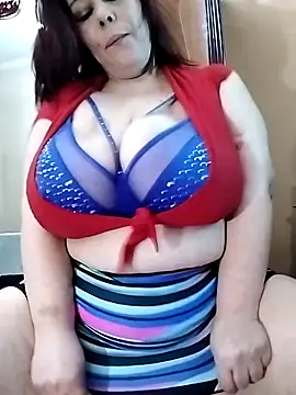 Lucia8600 online show from 02.05.26